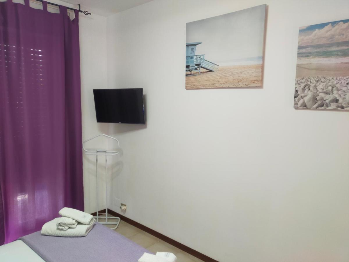 Appartamento Riviera Trilocale Wifi E Parcheggio Privato Ventimiglia Dış mekan fotoğraf