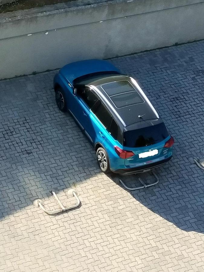 Appartamento Riviera Trilocale Wifi E Parcheggio Privato Ventimiglia Dış mekan fotoğraf